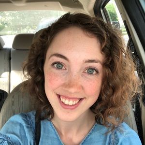 Meet your Posher, Claire